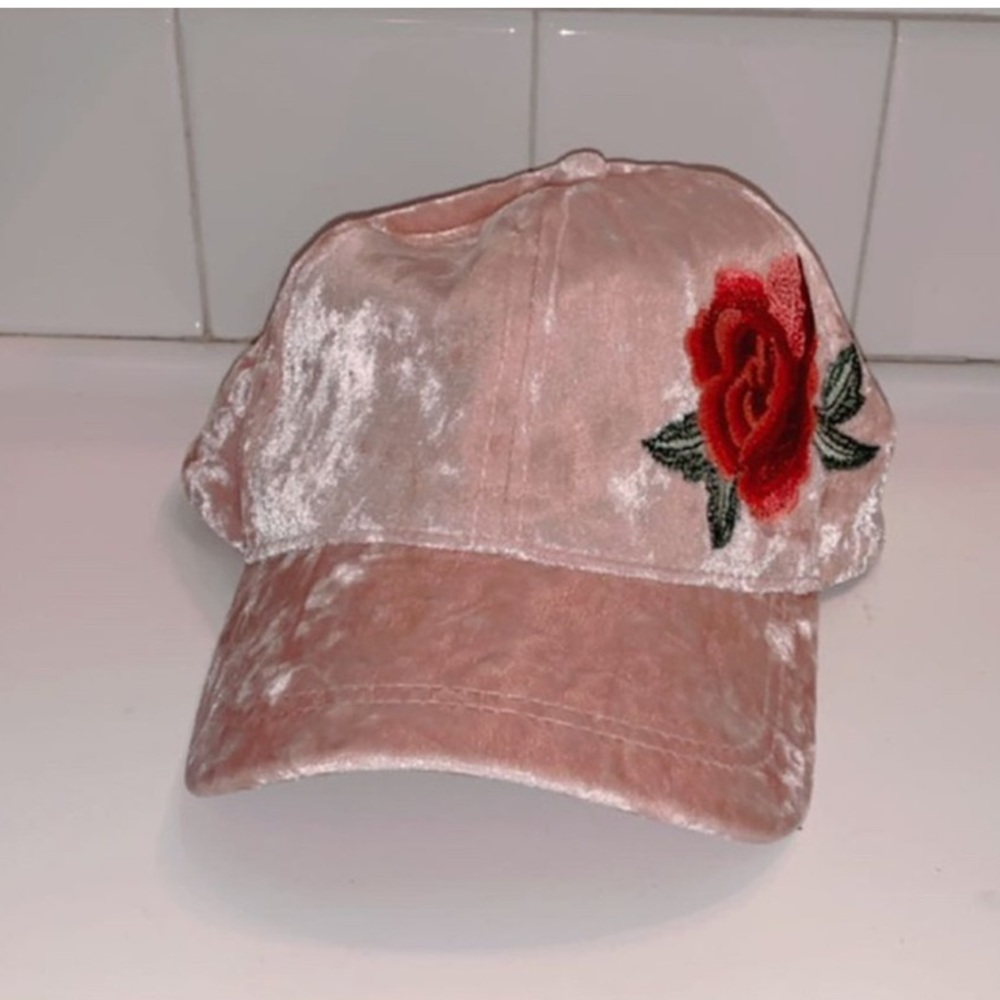 Satin fuzzy rose hat